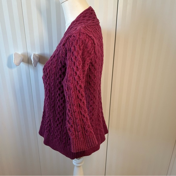 Eddie Bauer cherry pink cable knit v-neck long sleeve thick cozy sweater Size XL - Picture 2 of 11